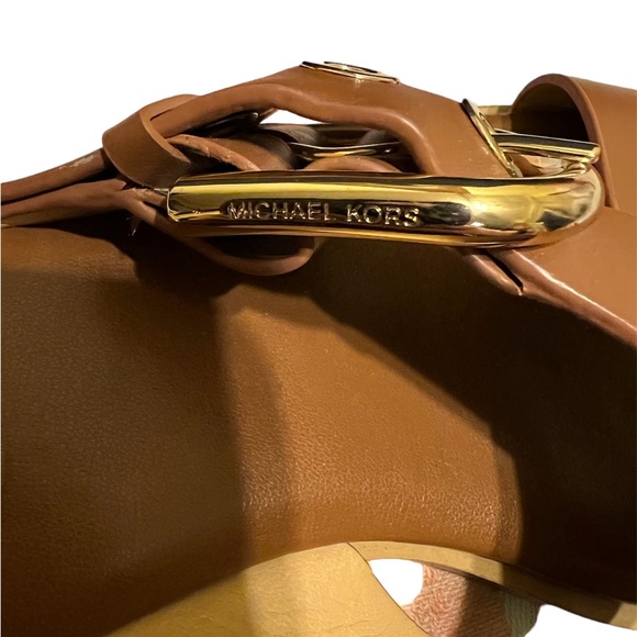 New Michael Kors Slide Sandal - Picture 3 of 5